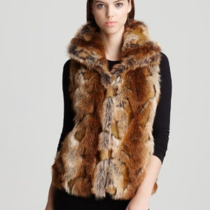 Sz L Faux fur Aqua vest with pockets